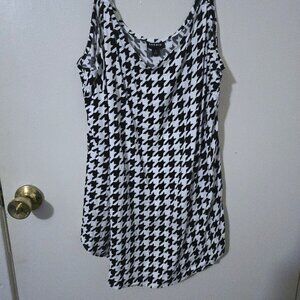 Torrid Size 1 Houndstooth Print Ava Cami